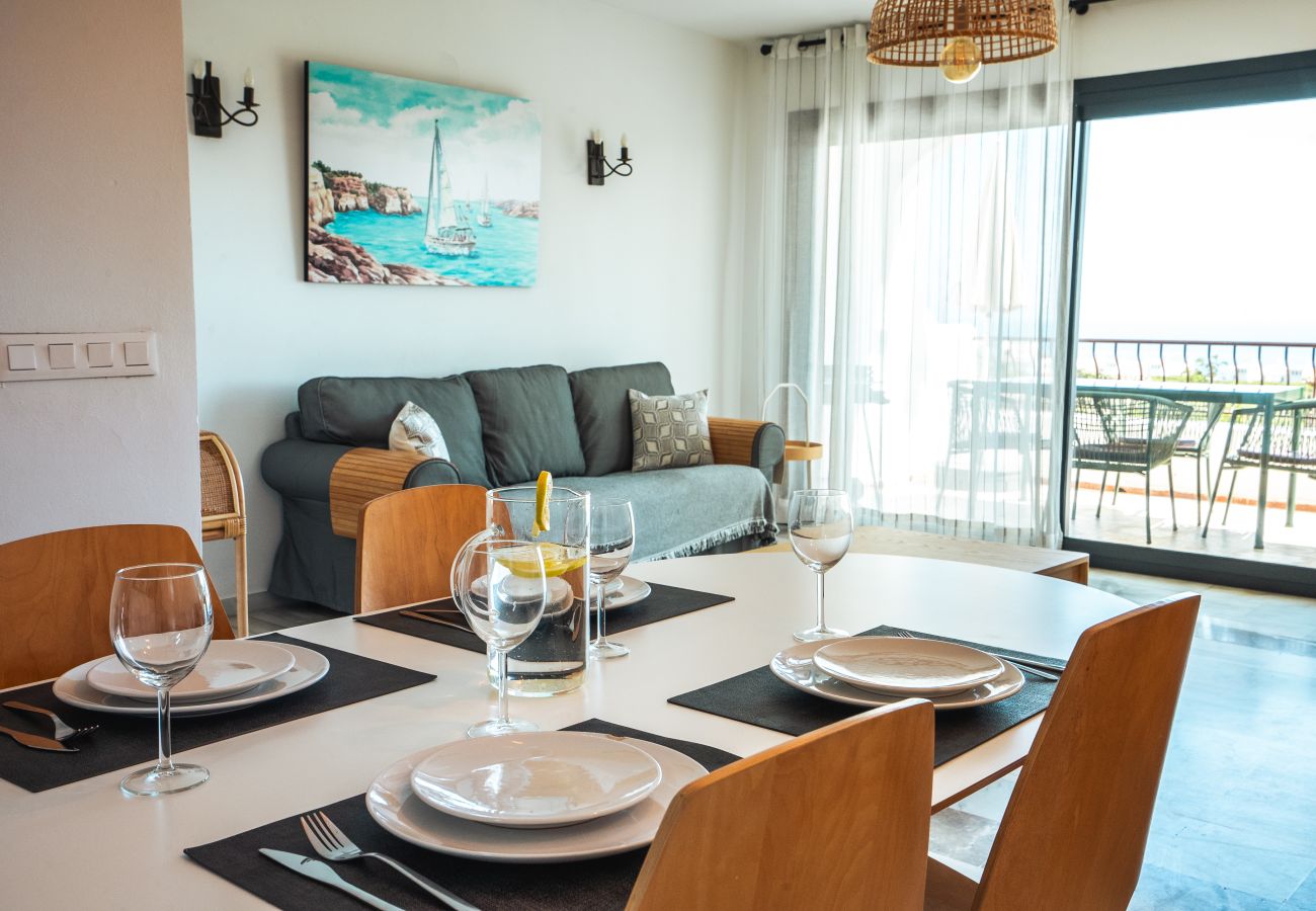 Apartamento en Mijas Costa - Calahonda Sea Views with Pool and Private Parking