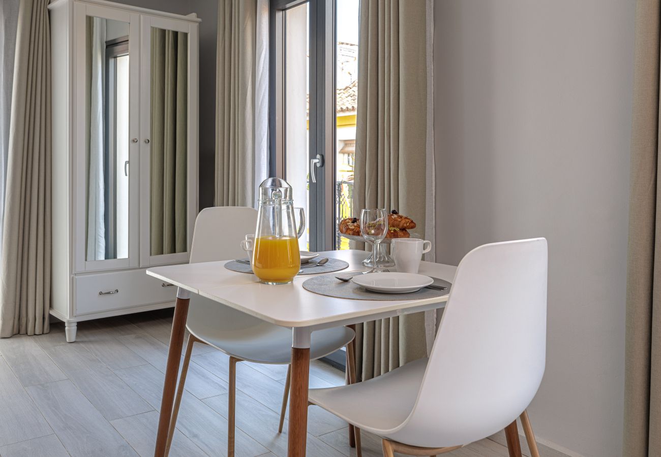 Estudio en Marbella - Ancha 10-2C