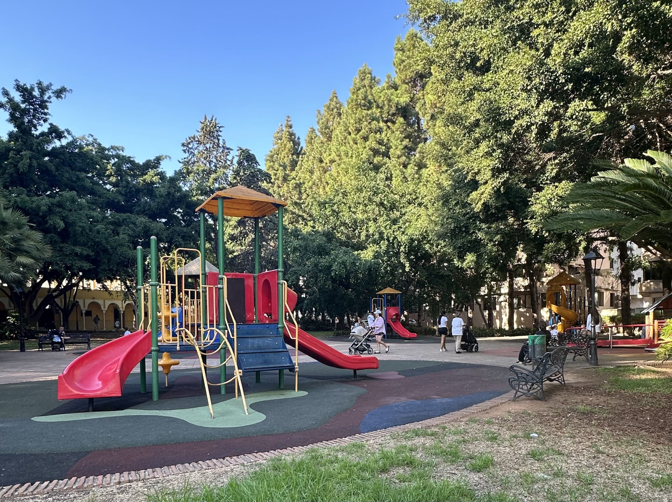 Parque infantil de la constitucion, outdoor play areas for kids