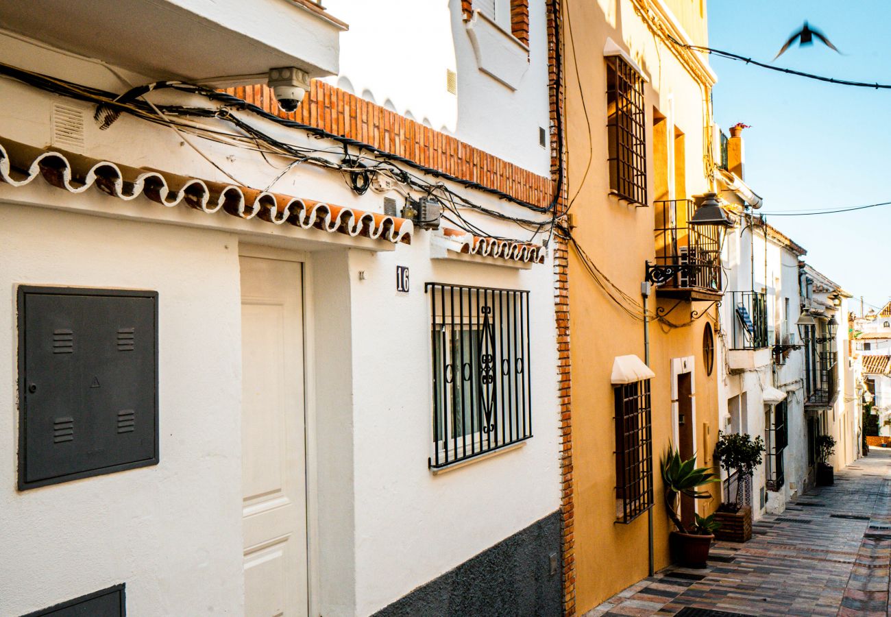 Apartment in Marbella - Bermeja 16-2